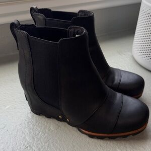 Sorel Black Lea Joan of ark  Ankle Boots